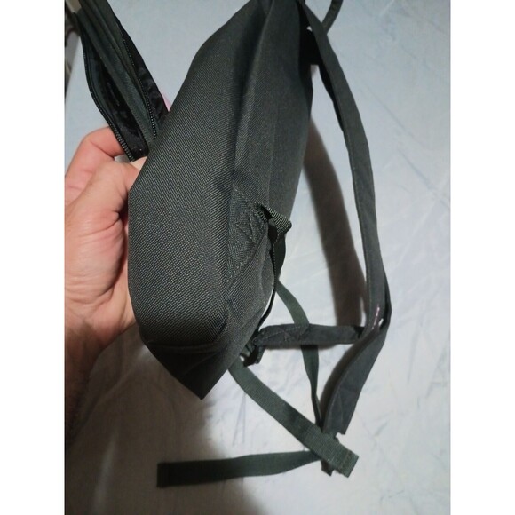 COPY - Dakine Women's Small Pink Backpack Cosmo 6.5L - Picture 11 of 14